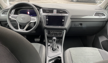 
										VOLKSWAGEN Tiguan 1.5 TSI Elegance full									