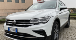 VOLKSWAGEN Tiguan 1.5 TSI Elegance